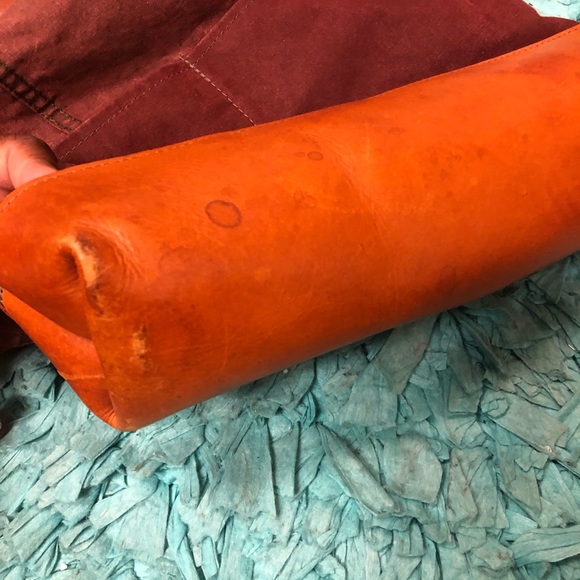 R. Riveter Crossbody - Picture 5 of 13